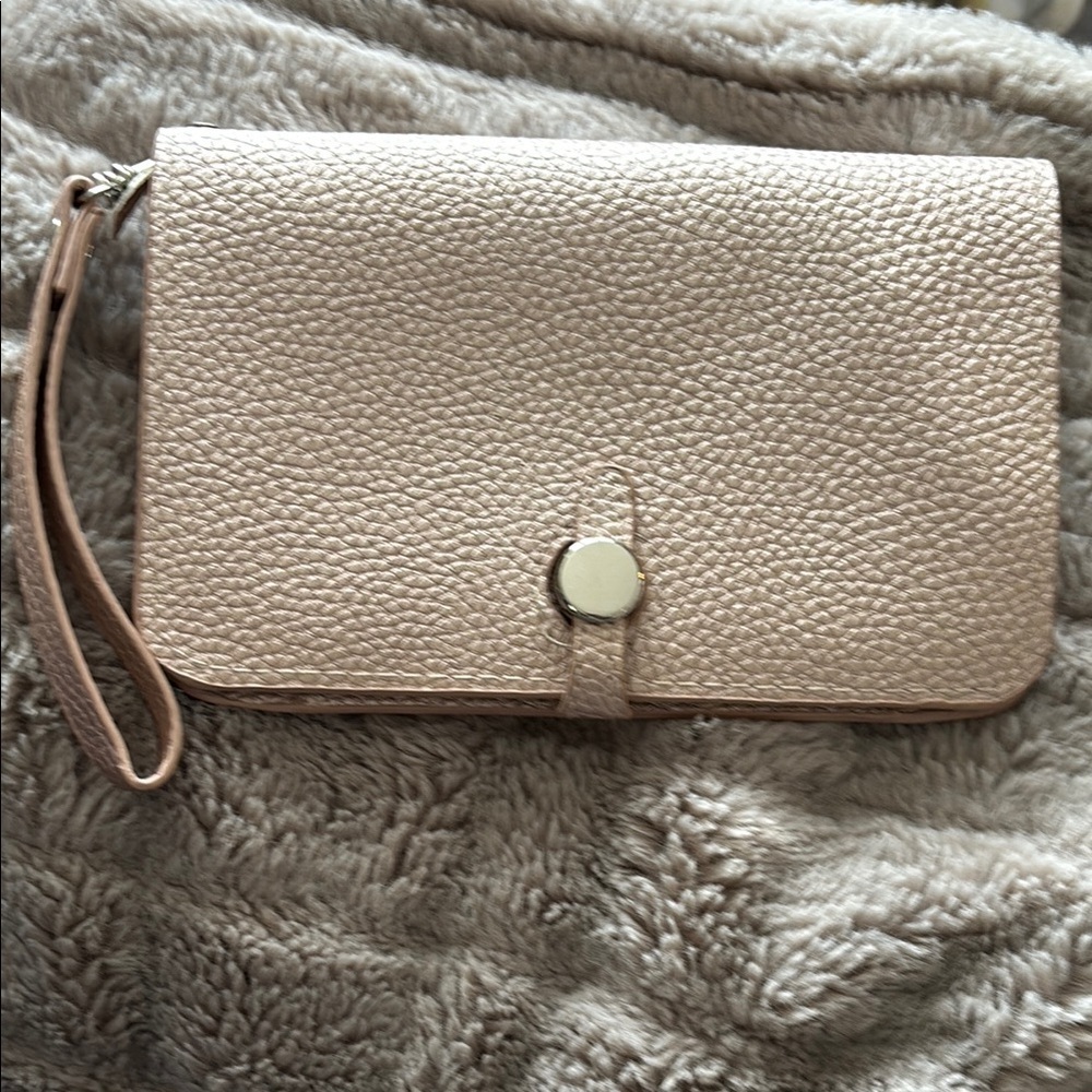 Elegant muted rose gold  Wristlet Clutch wallet NWOT